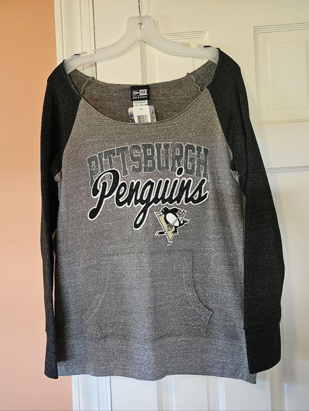 Official Pittsburgh Penguins Sweatshirt